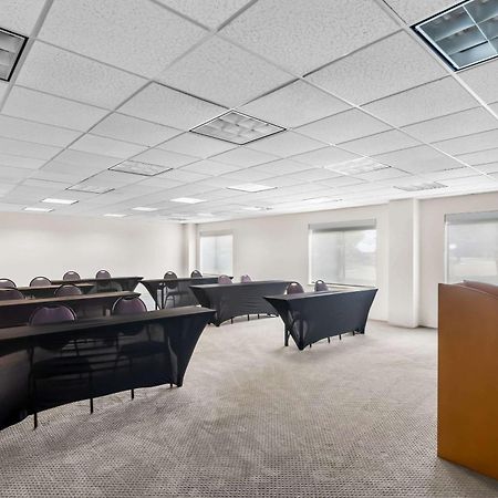 Comfort Suites Austin Airport Ngoại thất bức ảnh