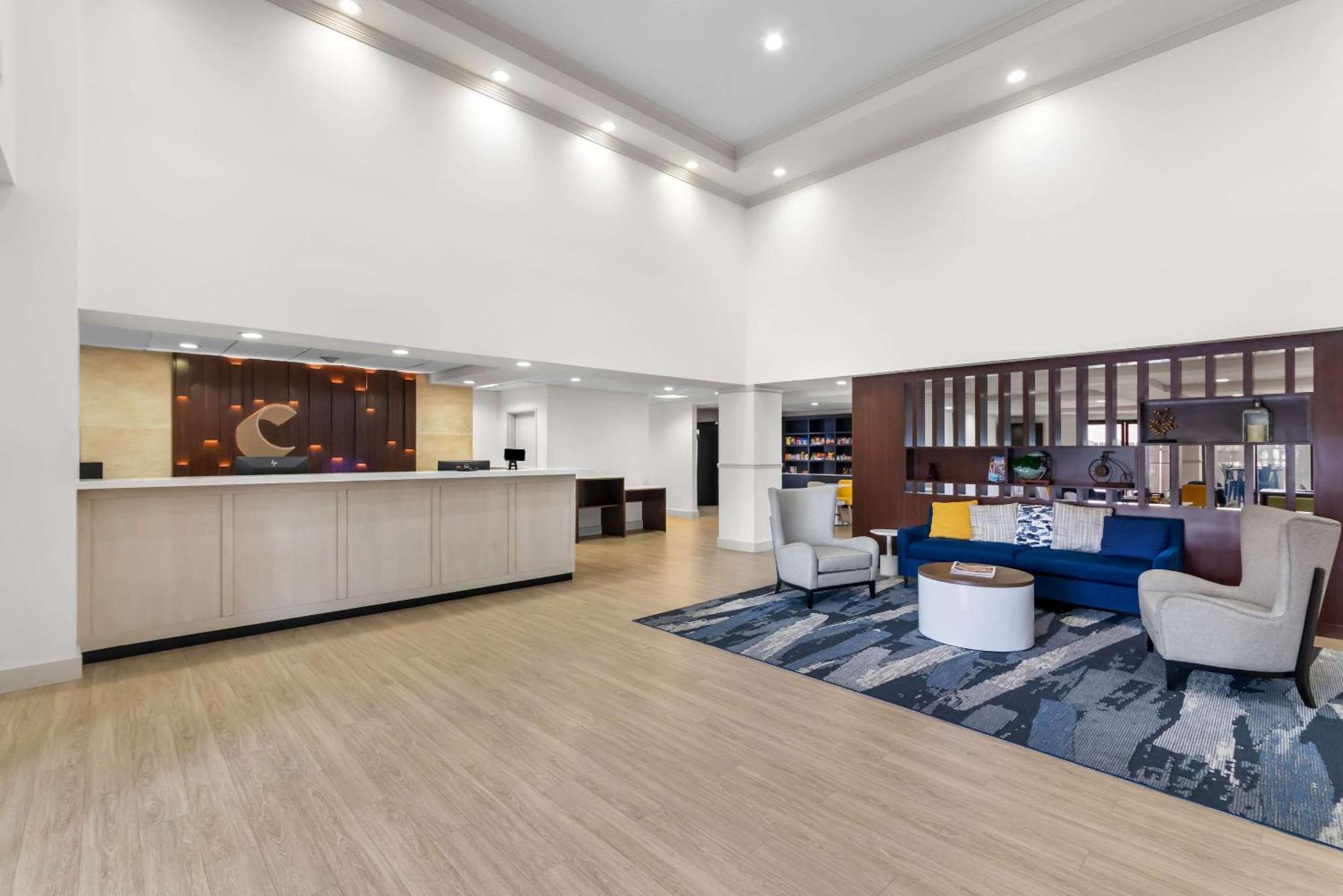Comfort Suites Austin Airport Ngoại thất bức ảnh